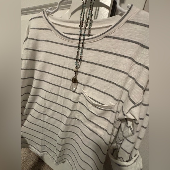 Striped White and Gray Women's Top size medium - Picture 2 of 4